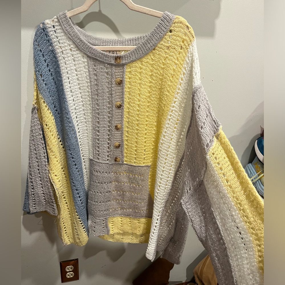 POL sweater - Picture 2 of 2